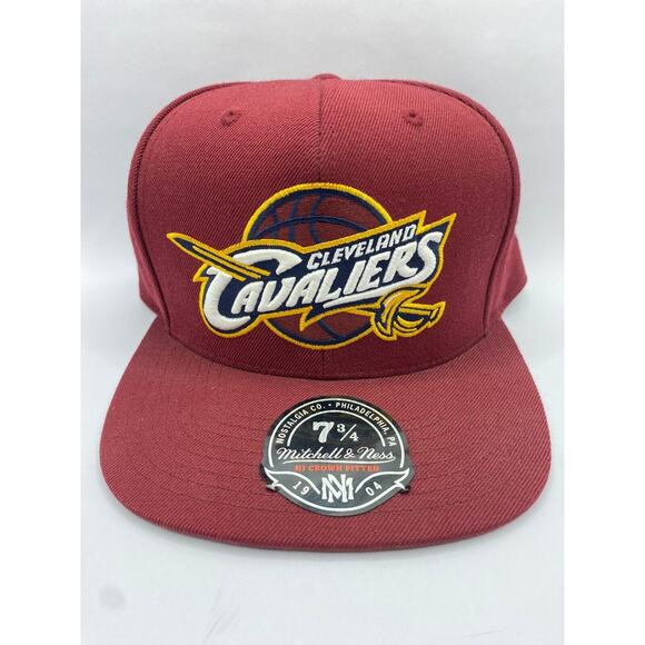 Mitchell & Ness Cleveland Cavaliers NBA Snapback Adjustable Hat OSFM Vintage - Picture 1 of 9